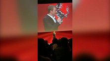 莱科宁发表深情演讲告别法拉利 现场掌声雷动