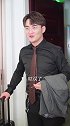 新室友的身份“扑朔迷离”，但瞒不过我机智的双眼！上热门