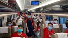 首批湖北籍大学生搭高铁返京