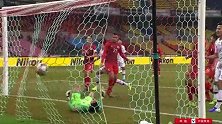 2-0！小将罗相镐头球破门得分 韩国队扩大比分优势