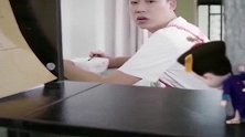 僵小鱼：看完粑粑玩PVZ游戏，小鱼再也无法直视豌豆了