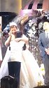 45位考生中考后1小时现身班主任婚礼现场 新娘老师哭花妆容