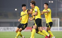 足协杯-田勇郭毅破门 青岛西海岸2-1沧州雄狮