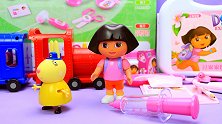 朵拉亲子：朵拉扮演医生的过家家玩具