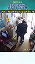 妻子忙里偷闲邀请丈夫一起跳舞。这也太甜了！羡慕 爱情