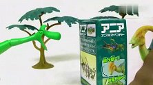 儿童节快到了，拆封恐龙新玩具