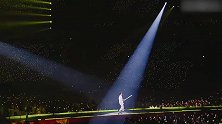 二宫和也唱歌的时候真是太迷人了，粉丝们非常喜欢他