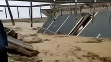 强降雨致通往莫高窟大桥被毁 现暂停开放预约门票