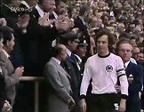 荣耀时刻！贝肯鲍尔1974年带领德国捧起世界杯