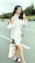 我妹妹，她每天用棒棒糖工作