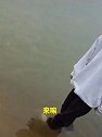 四川宜宾：女子因琐事跳江轻生，民警毫不犹豫跳水施救