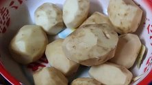 老生寻美食第161期，口感Q弹，土鸡炖芋芋