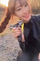 不由自主的闭上了眼睛，摄影师肯定很苦逼吧