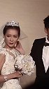 何润东大婚当日，妻子多次痛哭，当明星的女友不容易