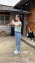 对不起了小外甥，从小你妈妈打我我打不过她，只有打你了！