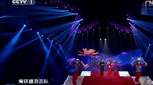 朱之文和王三妮合唱《微山湖》台下于文华频频鼓掌