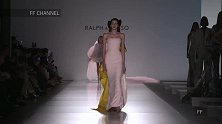 2020欧美大牌最新时装秀，模特性感时尚迷人，长裙优雅-22