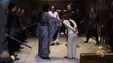 林更新片场无实物表演，镜头拉近，颖宝搞笑“碰瓷”！