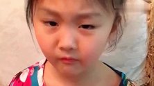 天呐，这小孩嘴真欠，简直就是坑妈小能手啊，估计她妈会被气死