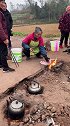 神奇的地火烧了60多年，村民做饭烧水都来这里旅行推荐官 农村生活