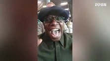 欣慰！恩凯蒂亚打入利兹联制胜球 枪手名宿赖特海狗式鼓掌祝贺
