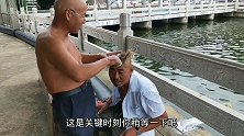 流浪汉红毛新发型，这个光头强真是绝了，剪了一个好发型！