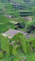 无人鬼村竟然有人