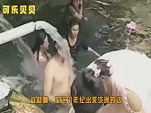 爆笑：怪不得男人都喜欢看体育比赛，玩球看美女两不误啊