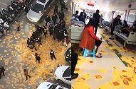 广东一医院门口现医闹纸钱满天飞 官方：已签调解协议书