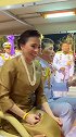 从空姐一步步走到王后之路，将小王子视如己出，在老百姓心中也有着极高的声誉的王后苏提达。泰国