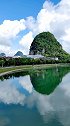 蓝天白云下的靖西龙潭河美景！百看不厌！