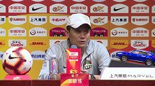 王宝山：伊沃是能够上场比赛的 但需要考虑接下的赛程所以没上