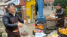 贵阳一卖水果大姐爱飚英语！大学生没过四级不敢接嘴！