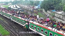 印度的火车挂满人算什么？看看当地的轮船，真担心一下翻船了