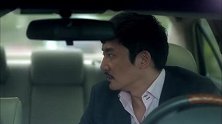 钱菲菲为了安抚周展名的情绪，答应和他结婚