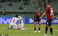 霍伊别尔助丹麦晋级后泪洒赛场 咬紧牙关继续冲击下一站