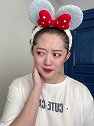 婆婆家条件不是那么好，买件衣服花500，给新娘妈妈做两件旗袍花6000多，新娘一说起这事儿气得蹦起来了