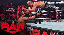 RAW第1507期：科迪回归RAW首胜 赛后与罗林斯达成共识