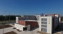 学校为卫生检查禁止宿舍锁门 导致学生频频丢失贵重物品