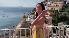 华裔空姐和外国亿万富豪一见钟情 离婚后每月获230万生活费