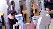 云南大理：换锁师傅为他免单，5个月后老兵的举动让人泪目！