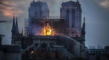 巴黎圣母院艺术品将转移到卢浮宫保管