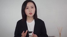 今年这款牛仔喇叭裤特流行，学学这样穿搭，时髦显瘦又迷人