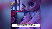 哪吒敖丙一个画面两种坐姿，候场随时随地大小蹲，反差感萌化了