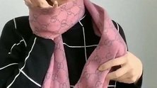 天寒地冻，超简单的秋冬花式围巾系法，时尚又百搭，冬天也美美哒