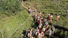 云南普洱：地质调查局失联人员雨衣碎片被发现