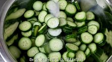 教你小黄瓜新做法，简单一炒就上桌，清脆爽口，下酒又下饭！