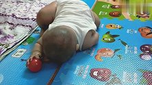 宝宝“你能不能帮我一下下”！这种动作是生气了