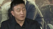 胡军夫妻庆祝千金18岁，大方得体气质出众眼神里都是自豪与不舍