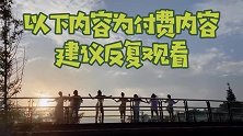 搞笑瞬间：小朋友演出出现意外，再难也要笑着坚持